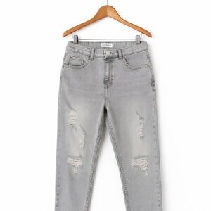 Manfinity Distressed Gray Jeans | Ripped Knee Casual Denim